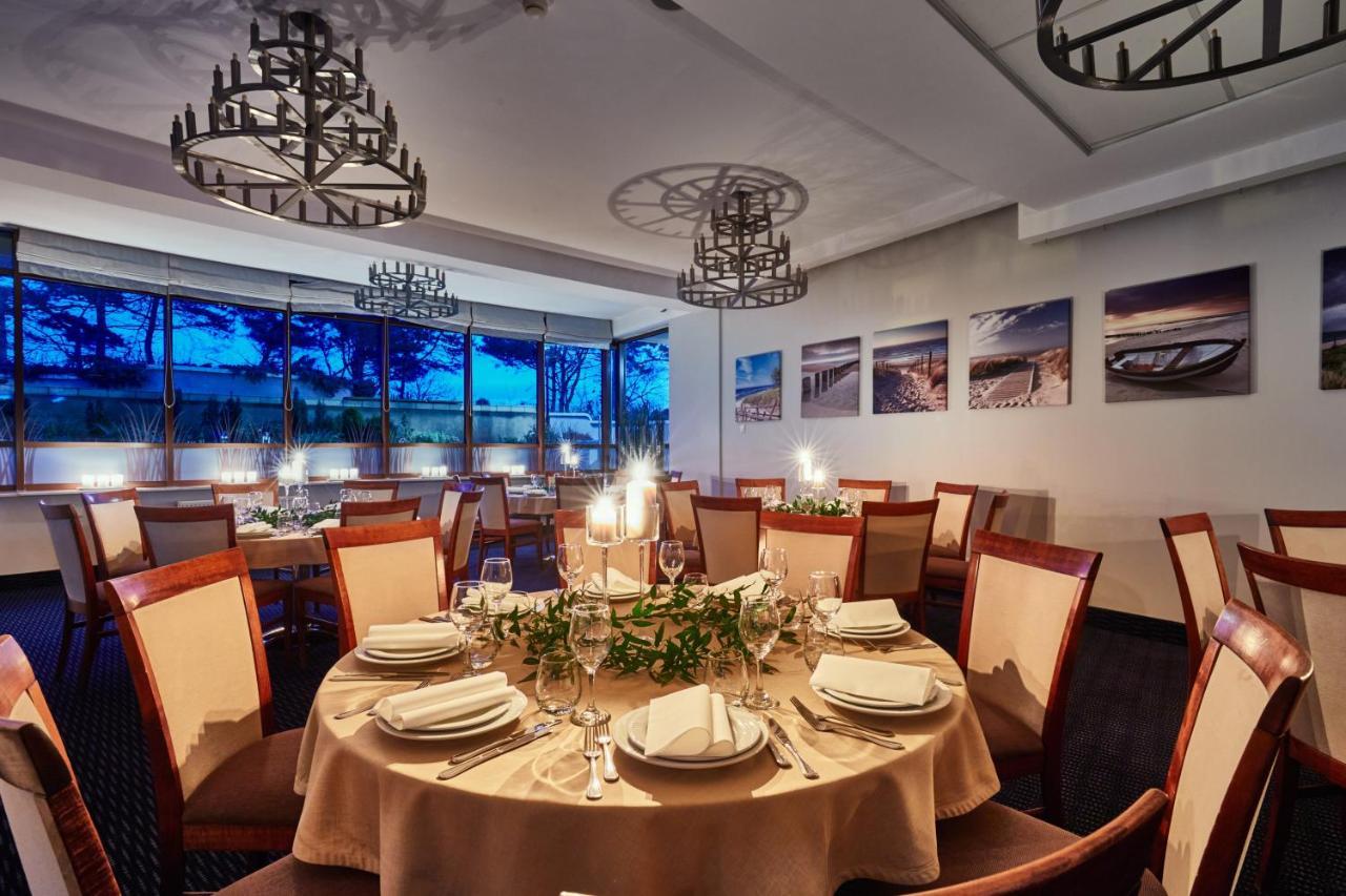 Hotel Dom Zdrojowy Resort & Spa - Destigo Hotels ヤスタルニャ エクステリア 写真