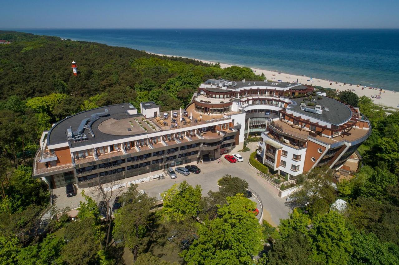 Hotel Dom Zdrojowy Resort & Spa - Destigo Hotels ヤスタルニャ エクステリア 写真