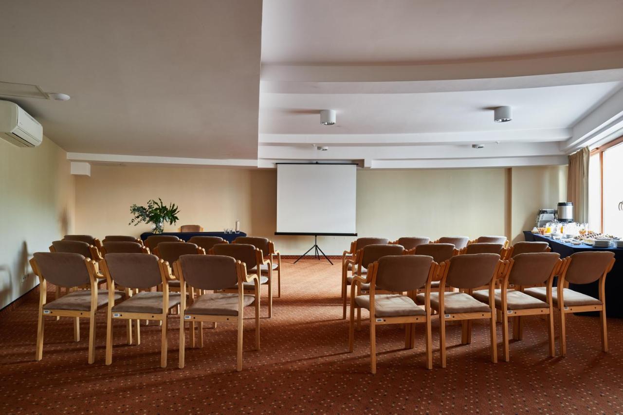 Hotel Dom Zdrojowy Resort & Spa - Destigo Hotels ヤスタルニャ エクステリア 写真