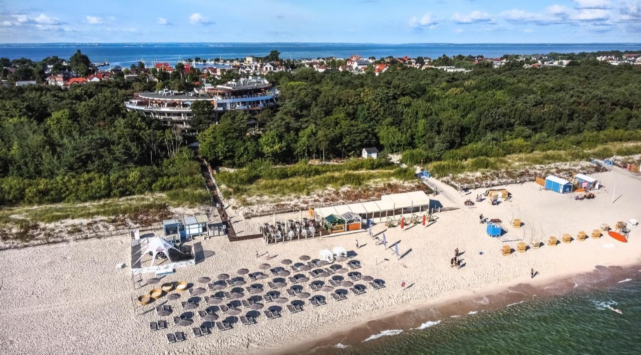 Hotel Dom Zdrojowy Resort & Spa - Destigo Hotels ヤスタルニャ エクステリア 写真