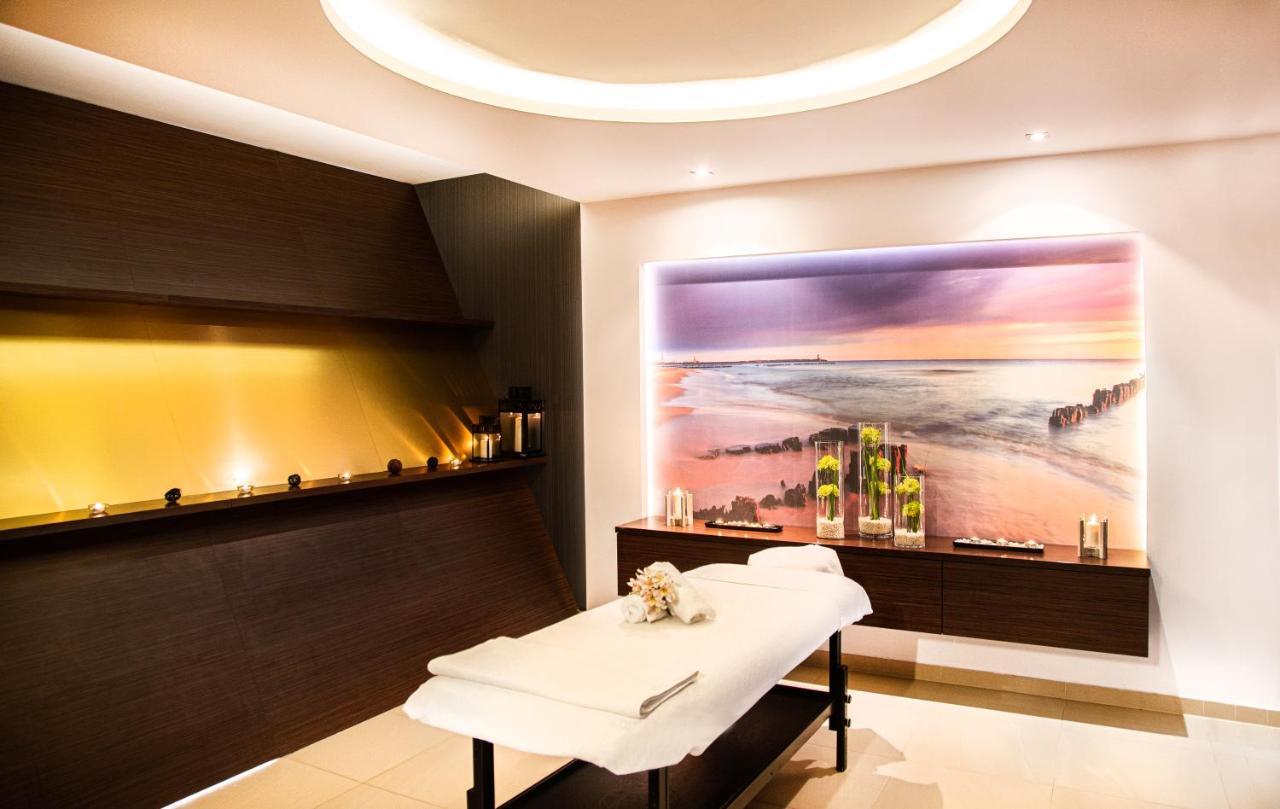 Hotel Dom Zdrojowy Resort & Spa - Destigo Hotels ヤスタルニャ エクステリア 写真