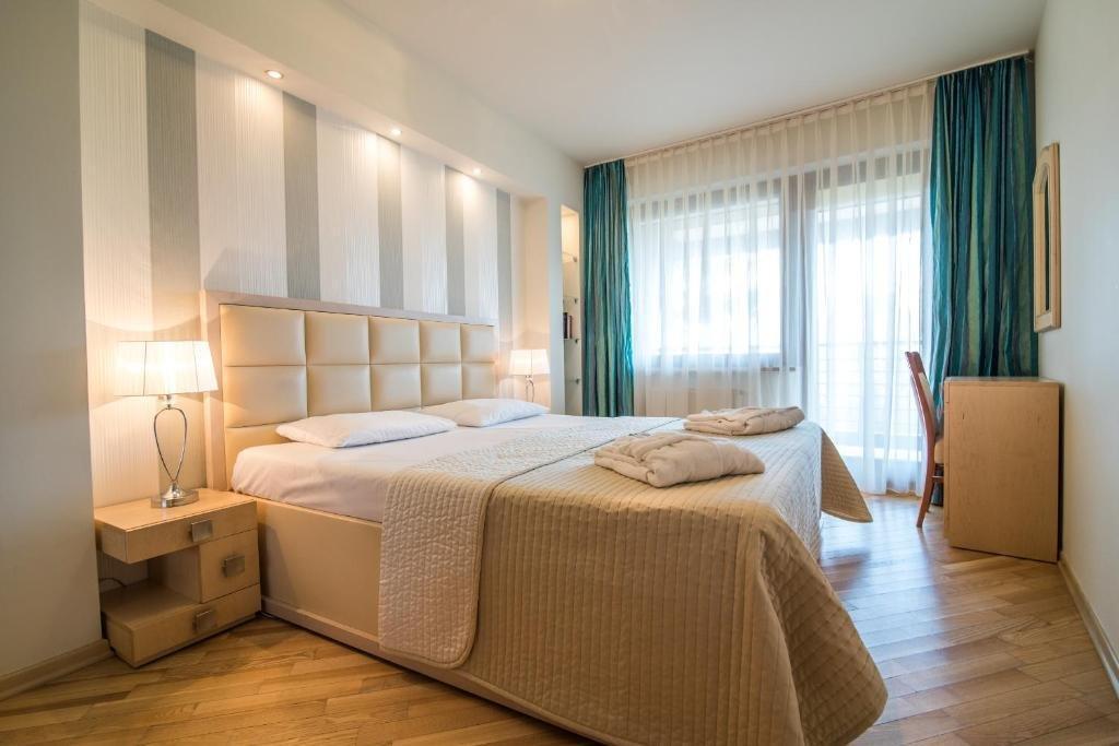 Hotel Dom Zdrojowy Resort & Spa - Destigo Hotels ヤスタルニャ エクステリア 写真