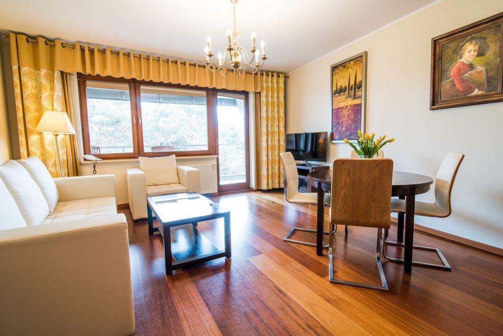 Hotel Dom Zdrojowy Resort & Spa - Destigo Hotels ヤスタルニャ エクステリア 写真